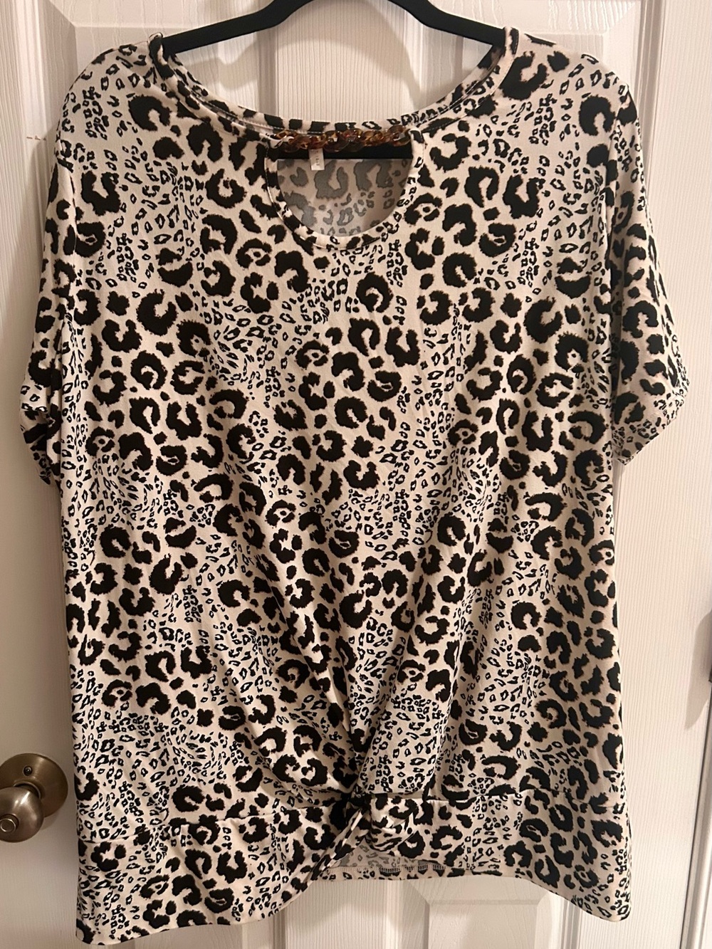 Cato Leopard Print Knot-Front Short Sleeve Top - Beige & Black